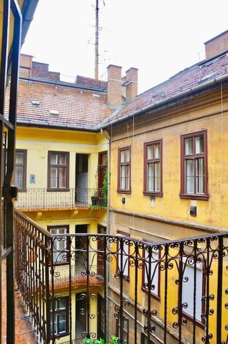 Lejlighed Bright And Cozy - Center *